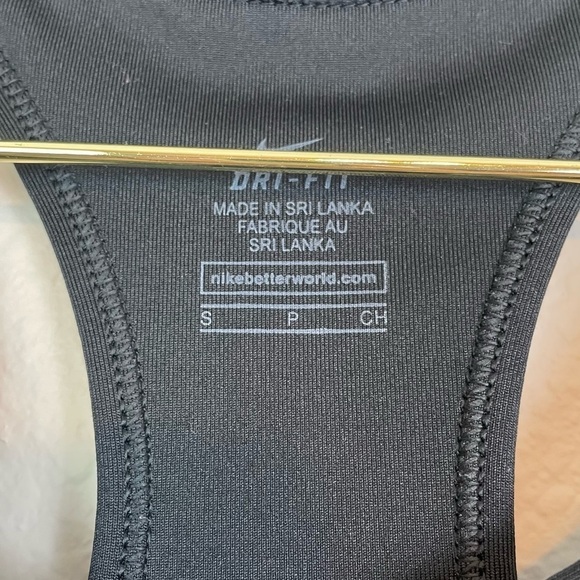 NIKE Dri-FIT Medium Impact Sports Bra Size S - Picture 3 of 5